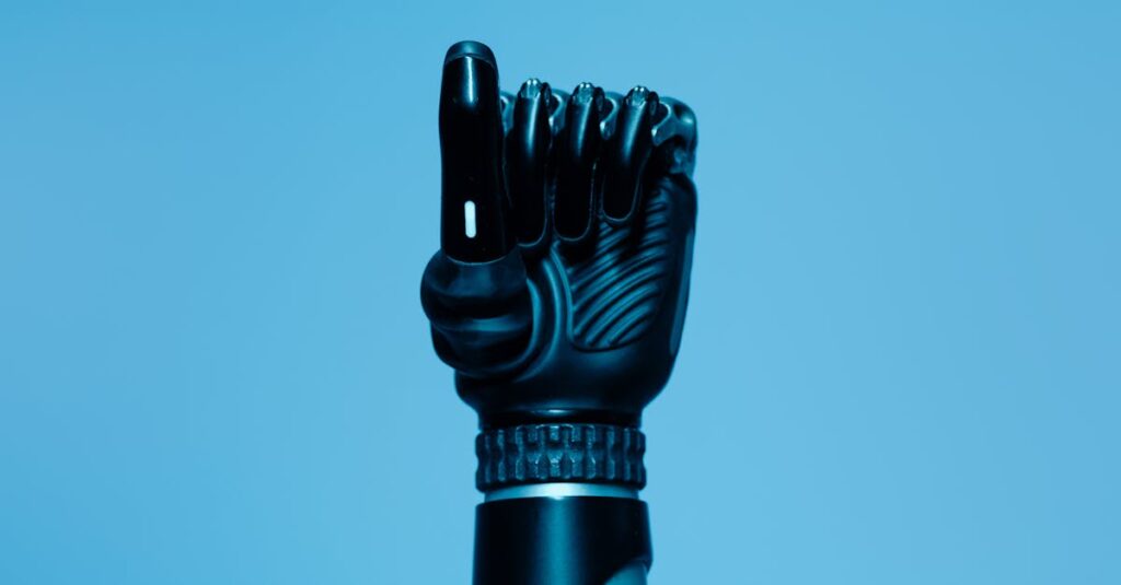 未来に向けてAIを活用するシニアの希望に満ちた表情