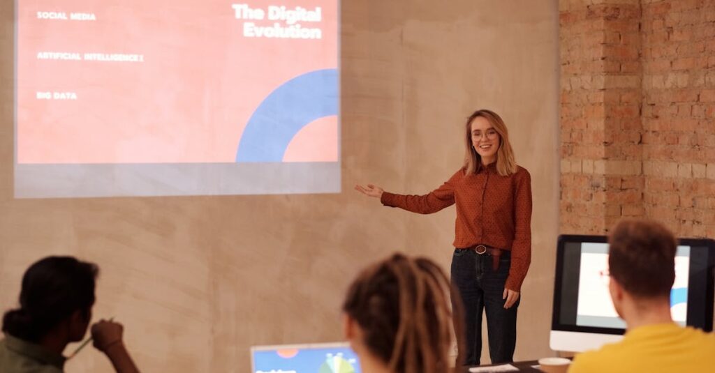 シニアがAIとの会話で新しい知識を楽しんでいる様子