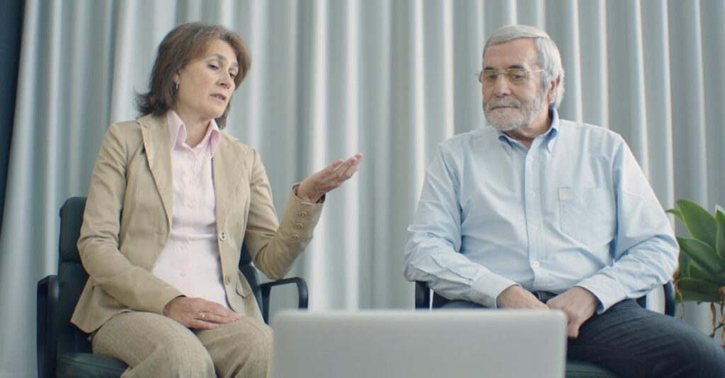 体調についてAIに気軽に相談するシニアのイメージ