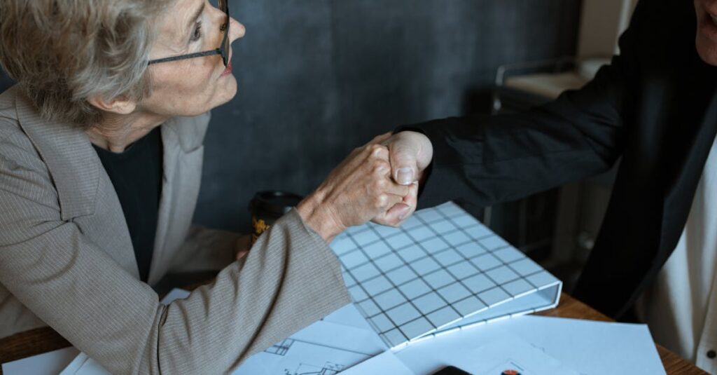 収入よりも楽しむことに重きを置いているシニアの在宅副業